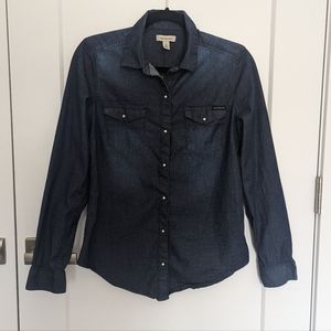 EUC Calvin Klein Jeans Bottom-Down Shirt with Snap Buttons